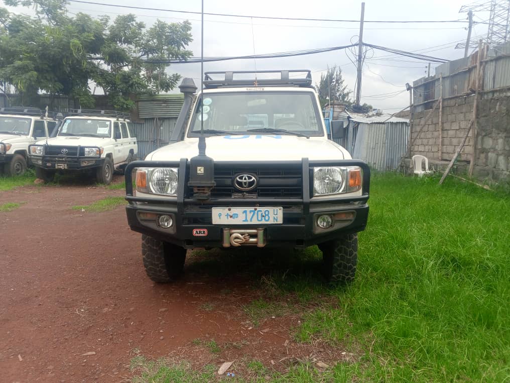 TOYOTA LAND CRUISER