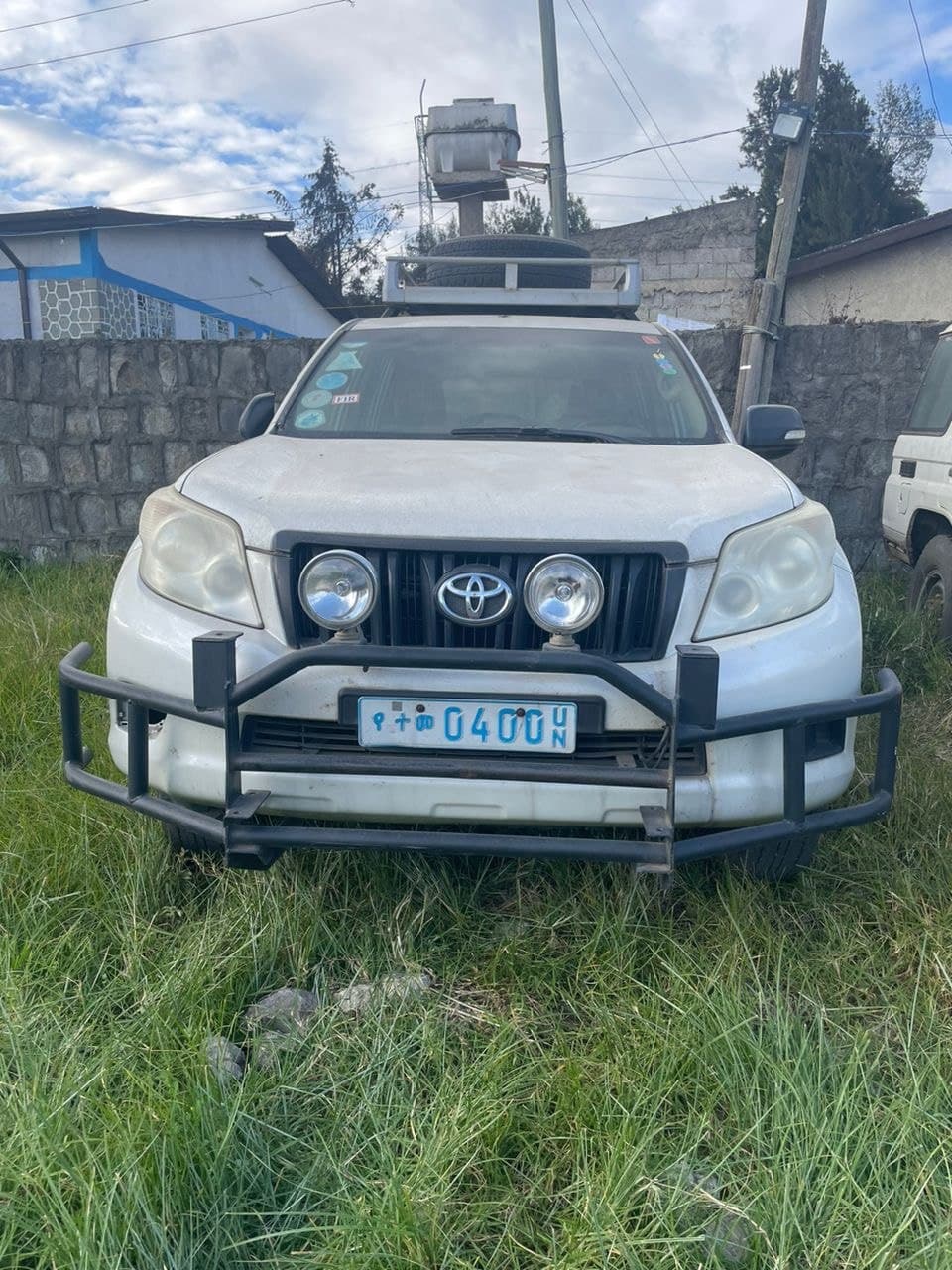 2022 Toyota Prado VX - Image 1